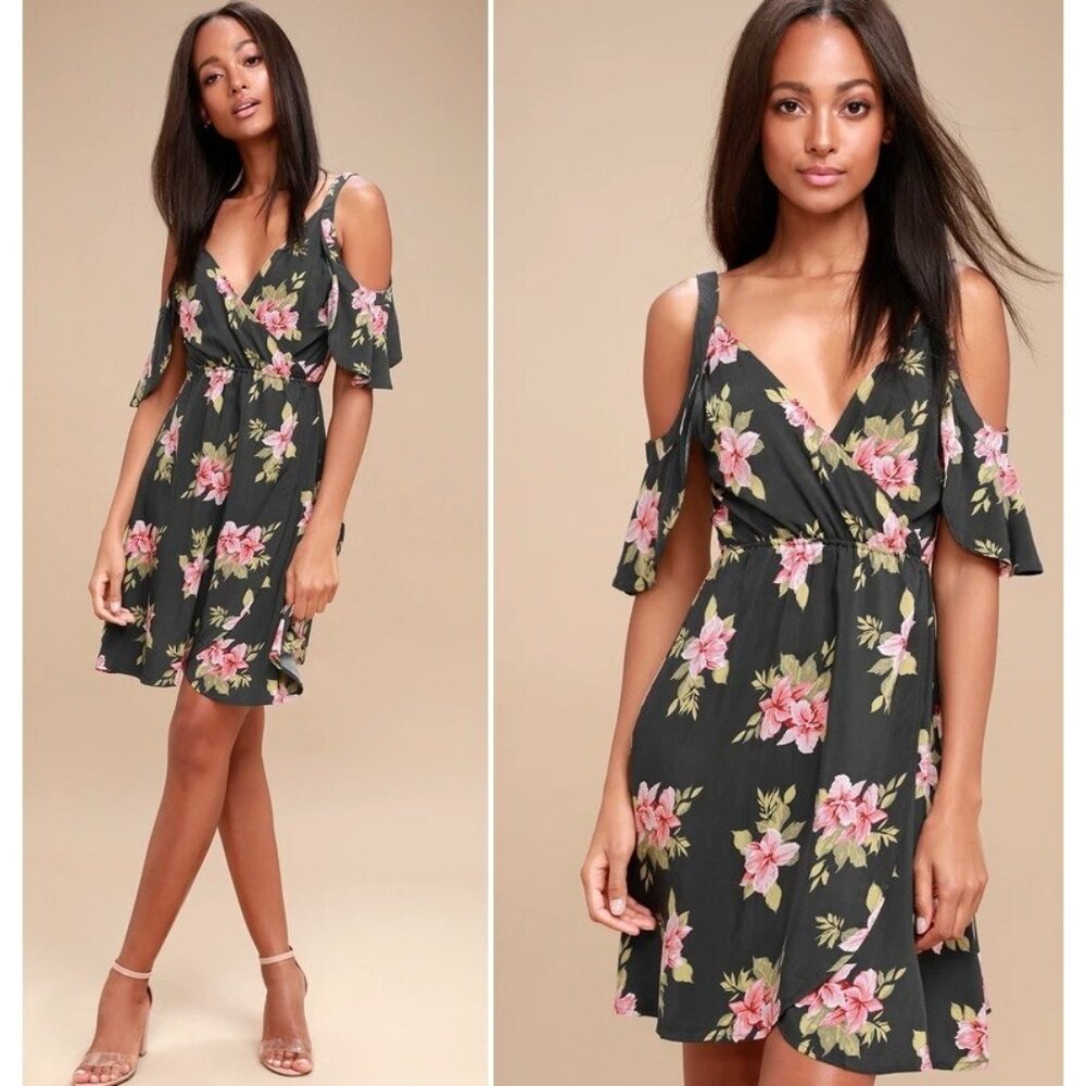 NEW $54 O'Neill Womens Large Charcoal Gray Floral Print Cold Shoulder Wrap Dress - Picture 1 of 12
